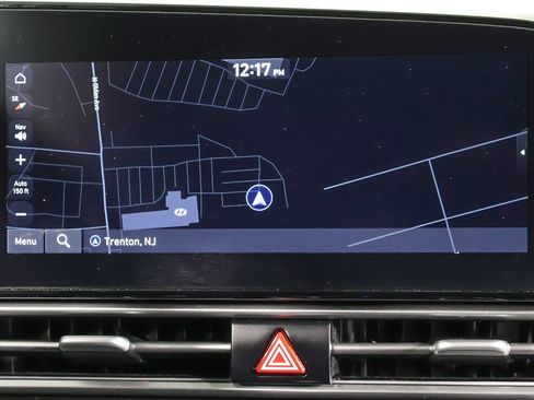 Used 2022 Hyundai Elantra Limited image 41