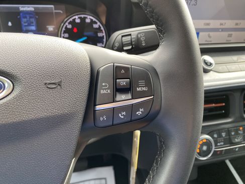 Used 2023 Ford Maverick XLT w/ Equipment Group 300A Standard image 21