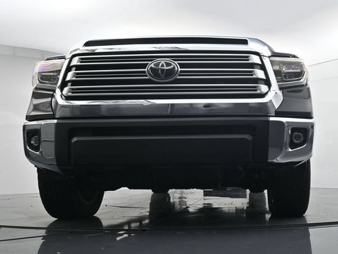 Used 2019 Toyota Tundra Limited w/ Limited Premium Package AWD/4WD image 29