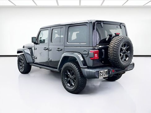 Used 2019 Jeep Wrangler Unlimited Sahara w/ Quick Order Package 24M Moab image 6