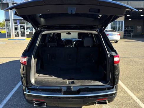 Used 2018 Chevrolet Traverse Premier w/ LPO, 'HIT The Road' Package FWD image 11