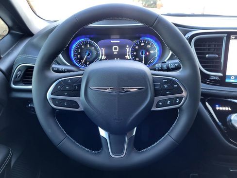 New 2026 Chrysler Pacifica Select image 14