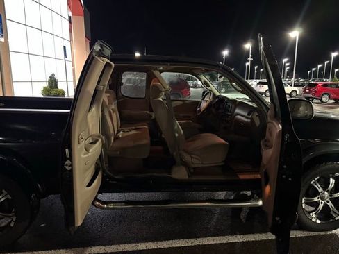 Used 2004 Toyota Tundra SR5 image 13