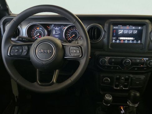 Used 2023 Jeep Wrangler Unlimited Sport AWD/4WD image 15