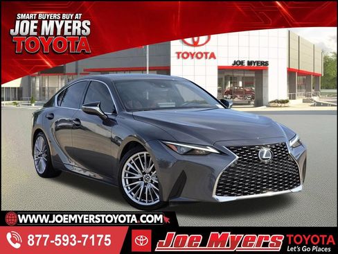 Used 2025 Lexus IS 300 w/ Premium Package RWD image 1