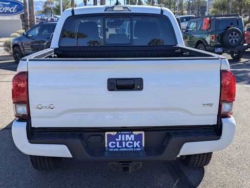 Used 2021 Toyota Tacoma SR image 3