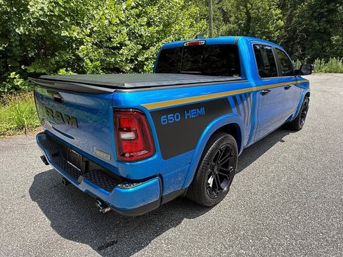 New 2026 RAM 1500 Big Horn AWD/4WD image 7