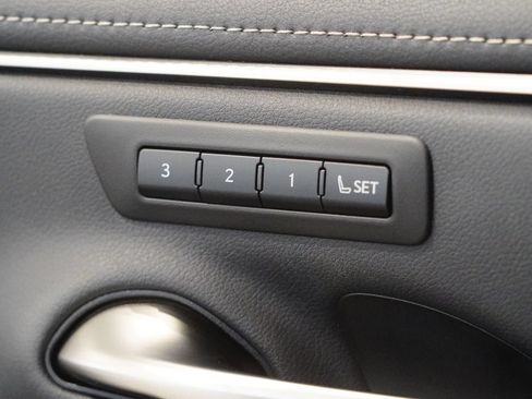 Used 2020 Lexus ES 350 w/ Premium Package FWD image 30