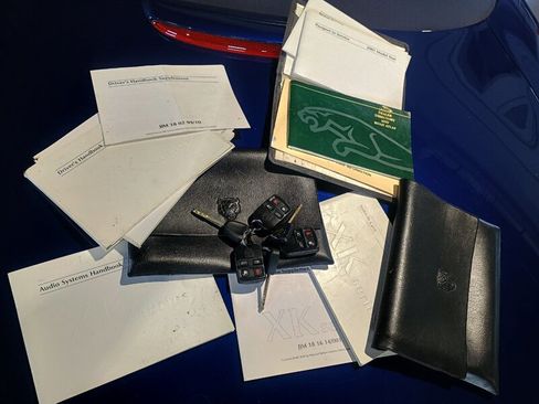 Used 2001 Jaguar XK8 Convertible image 64