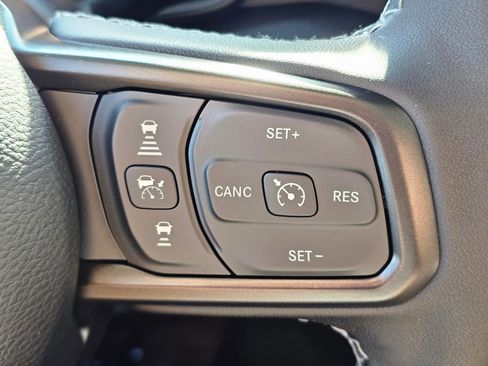 New 2026 Jeep Gladiator Rubicon AWD/4WD image 17