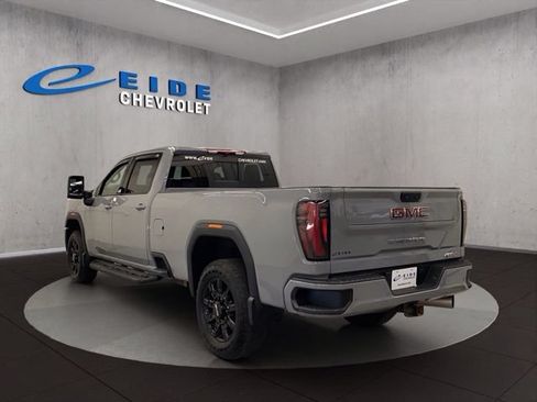 Used 2024 GMC Sierra 2500 AT4 w/ AT4 Preferred Package AWD/4WD image 13