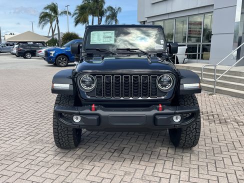 New 2026 Jeep Gladiator Rubicon w/ Safety Group AWD/4WD image 4