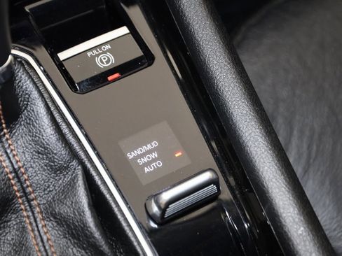 Used 2022 Jeep Compass Limited image 26