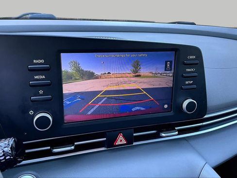 Used 2022 Hyundai Elantra SEL FWD image 54