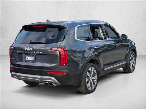 Used 2022 Kia Telluride S image 5