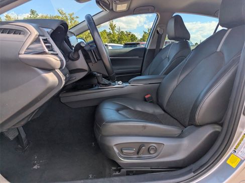 Used 2024 Toyota Camry XSE image 19