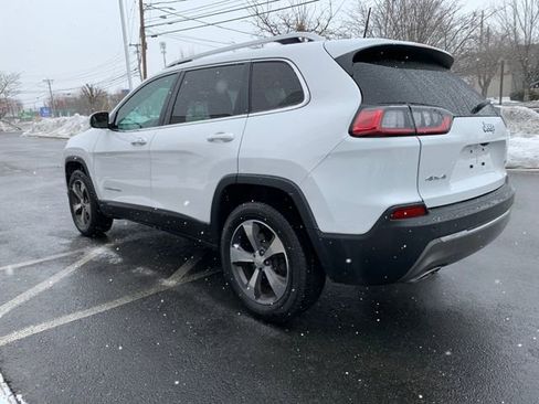 Used 2019 Jeep Cherokee Limited image 5