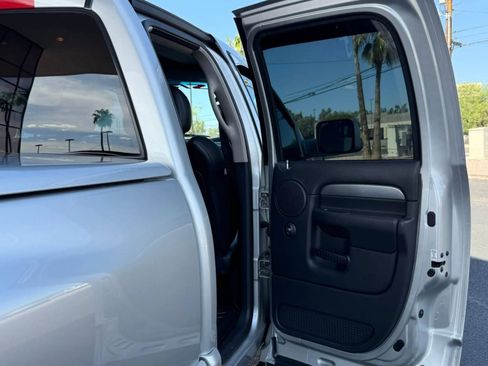 Used 2005 Dodge Ram 1500 Truck 2WD Quad Cab image 52