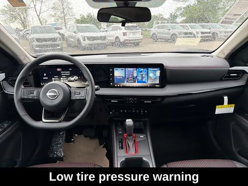 Used 2026 Nissan Kicks SR w/ SR Premium Package AWD/4WD image 15
