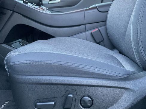 Used 2022 Hyundai Santa Fe SEL image 12