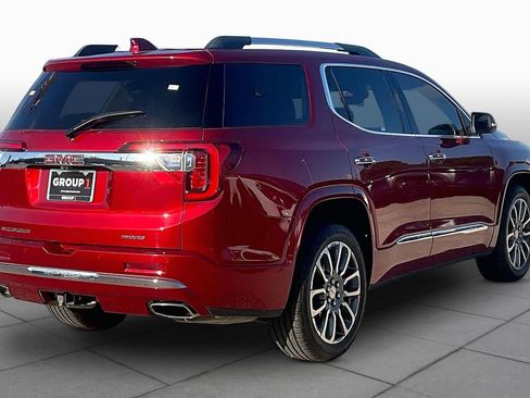Used 2021 GMC Acadia Denali w/ Denali Ultimate Package AWD/4WD image 13