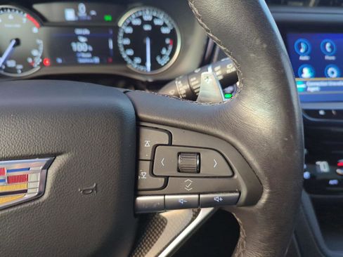 Used 2023 Cadillac XT6 Sport image 21