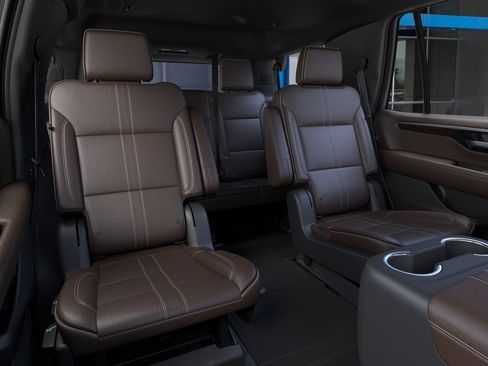 New 2026 Chevrolet Tahoe High Country AWD/4WD image 18