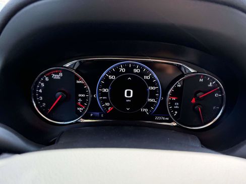 Certified 2024 GMC Terrain Denali w/ Denali Premium Package AWD/4WD image 26
