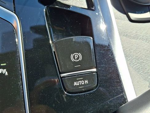 Used 2022 BMW 530i xDrive w/ Premium Package AWD/4WD image 24