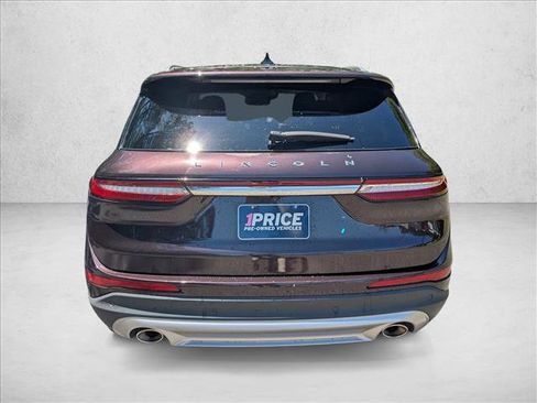 Used 2023 Lincoln Corsair Reserve FWD image 6