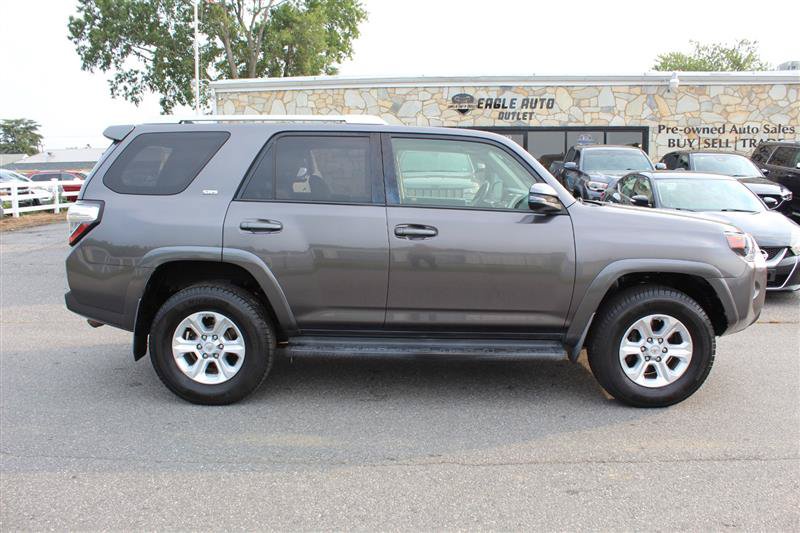 Used 2014 Toyota 4Runner SR5 Premium AWD/4WD image 8