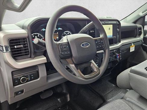 New 2026 Ford F450 XL w/ 360-Degree Camera Package image 3