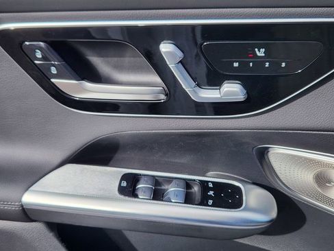 New 2026 Mercedes-Benz GLC 300 4MATIC image 11