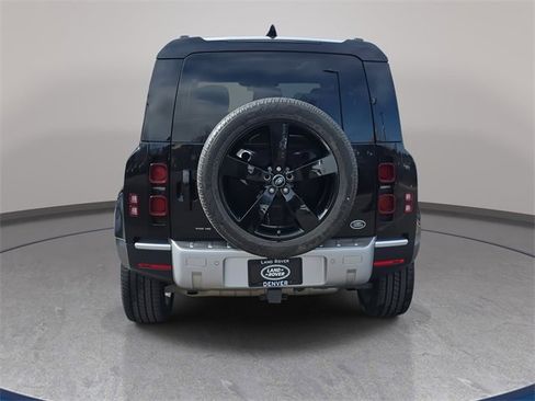 Used 2020 Land Rover Defender 110 HSE image 7