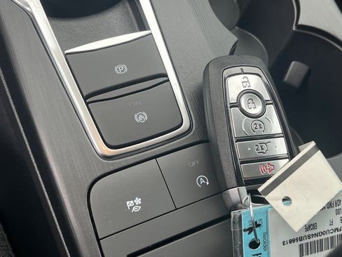 New 2025 Ford Escape Active w/ Cold Weather Package image 13