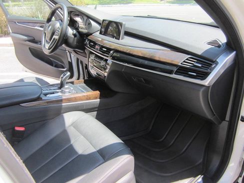 Used 2018 BMW X5 xDrive35i AWD/4WD image 24