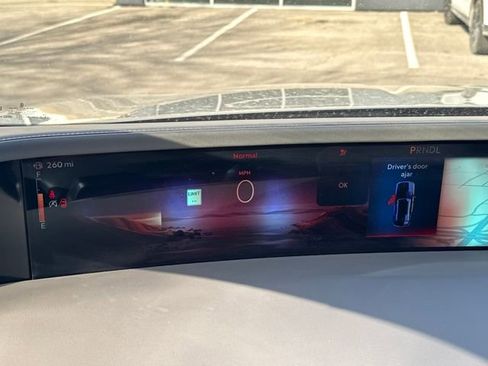 Used 2024 Lincoln Nautilus Black Label image 16