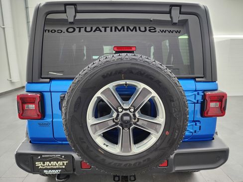 Used 2022 Jeep Wrangler Unlimited Sahara w/ LED Lighting Group image 24