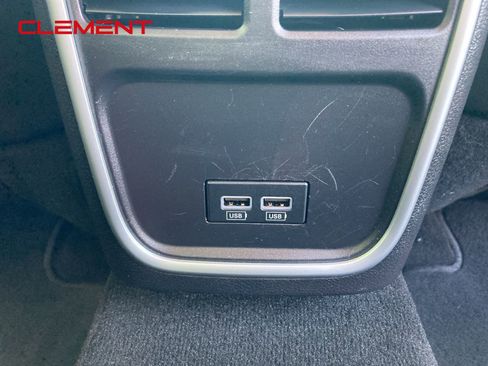 Used 2021 Chrysler 300 Touring image 33