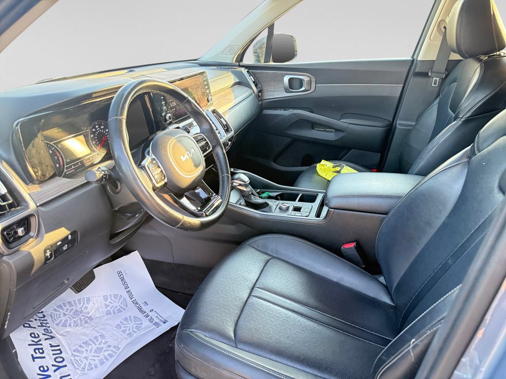 Used 2022 Kia Sorento X-Line EX AWD/4WD image 20