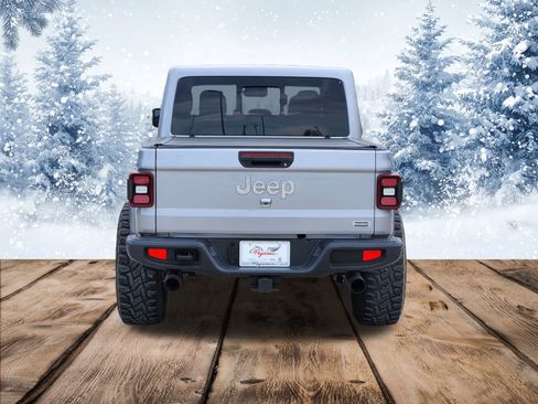 Used 2020 Jeep Gladiator Overland image 9
