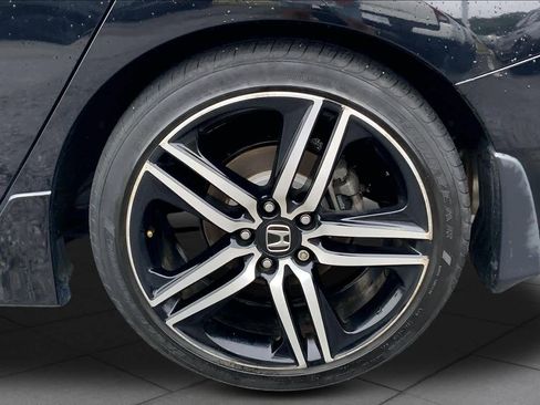 Used 2017 Honda Accord Sport Special Edition image 10