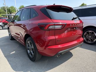 Used 2024 Ford Escape ST-Line AWD/4WD video 3