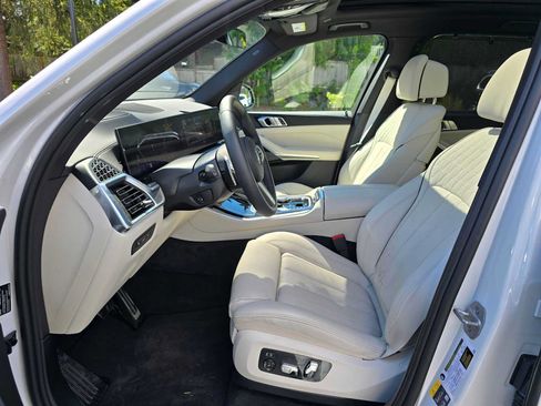 Used 2026 BMW X5 xDrive50e w/ M Sport Package AWD/4WD image 20
