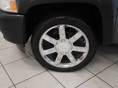 Used 2010 Chevrolet Silverado 1500 W/T AWD/4WD image 15