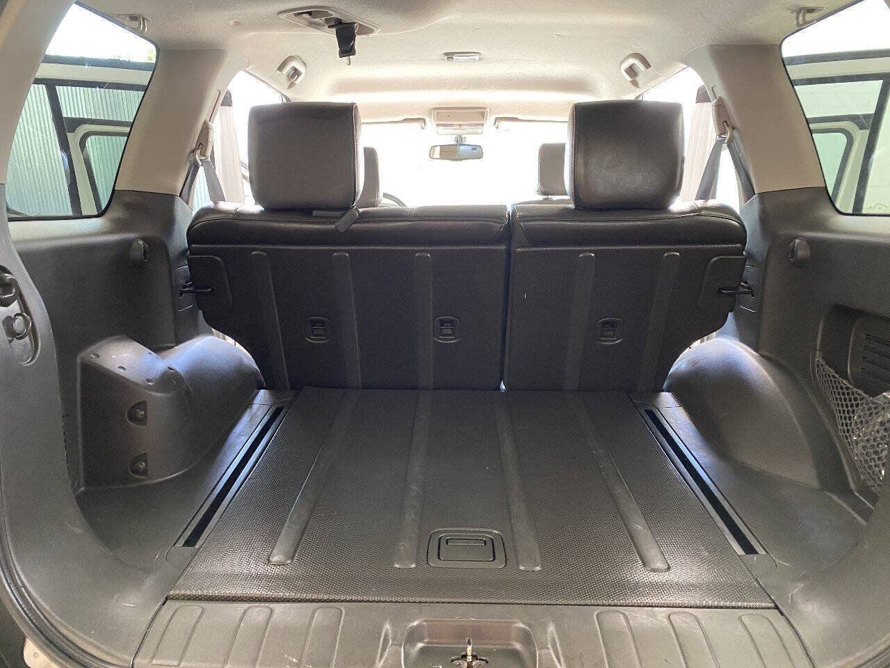 Used 2012 Nissan Xterra PRO-4X w/ Pro-4x Leather Pkg AWD/4WD image 28