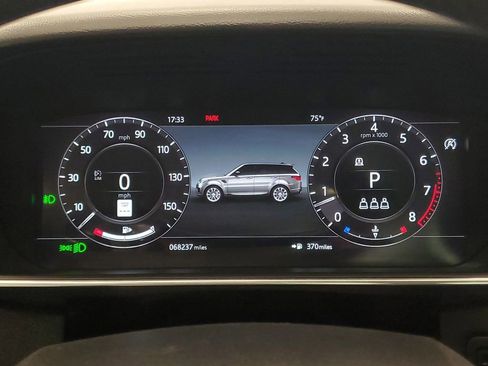 Used 2020 Land Rover Range Rover Sport HSE image 19