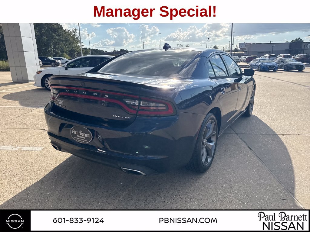 Used 2016 Dodge Charger SXT w/ Rallye Group RWD image 12