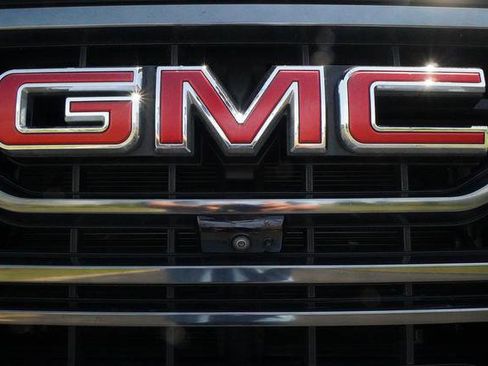 Used 2023 GMC Sierra 1500 AT4 w/ Technology Package AWD/4WD image 44