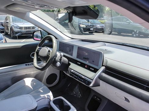 Certified 2024 Hyundai Ioniq 5 Limited RWD image 21
